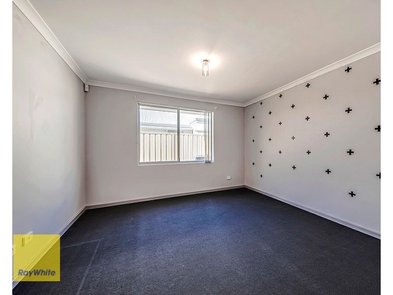 12 Laverstock Street, South Guildford WA 6055