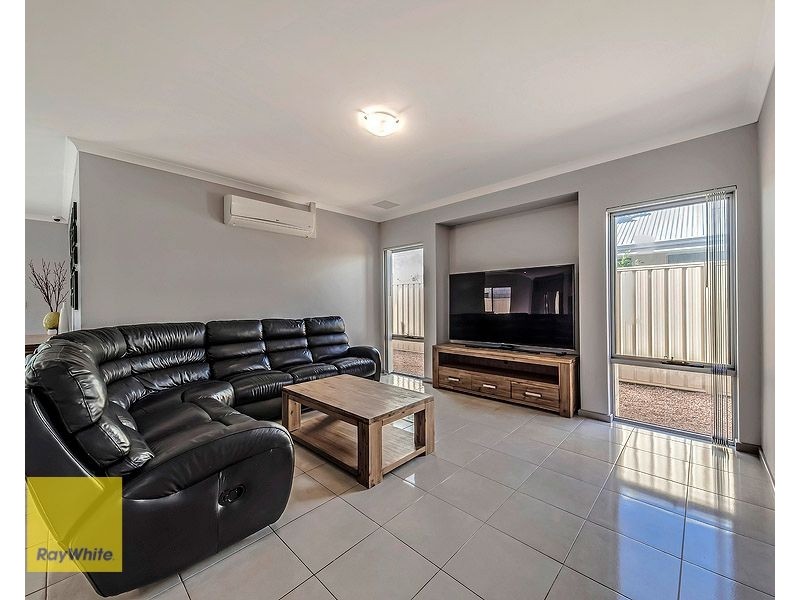 12 Laverstock Street, South Guildford WA 6055