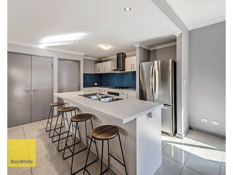 12 Laverstock Street, South Guildford WA 6055