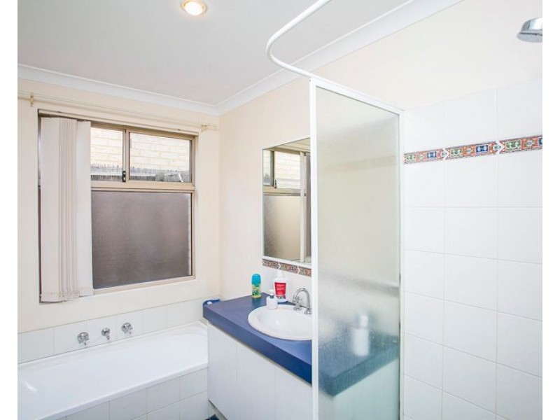 30B Crawford Street, Cannington WA 6107