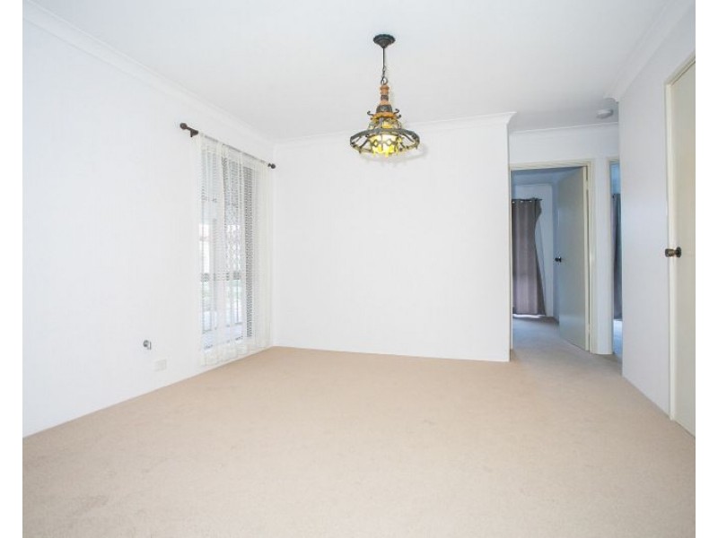 37/63 Amherst Road, Swan View WA 6056