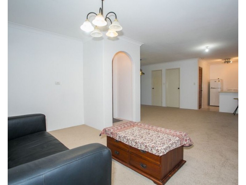 37/63 Amherst Road, Swan View WA 6056