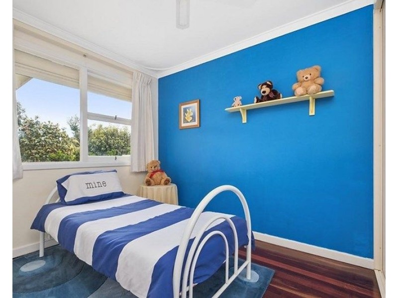 10 Harford Avenue, Viveash WA 6056