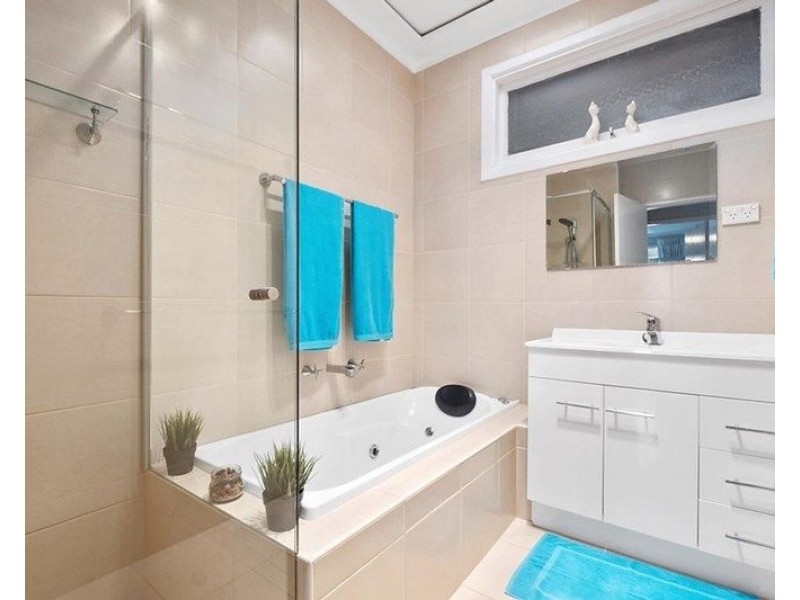 10 Harford Avenue, Viveash WA 6056