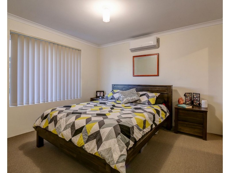 14 Astrolabe Way, Swan View WA 6056