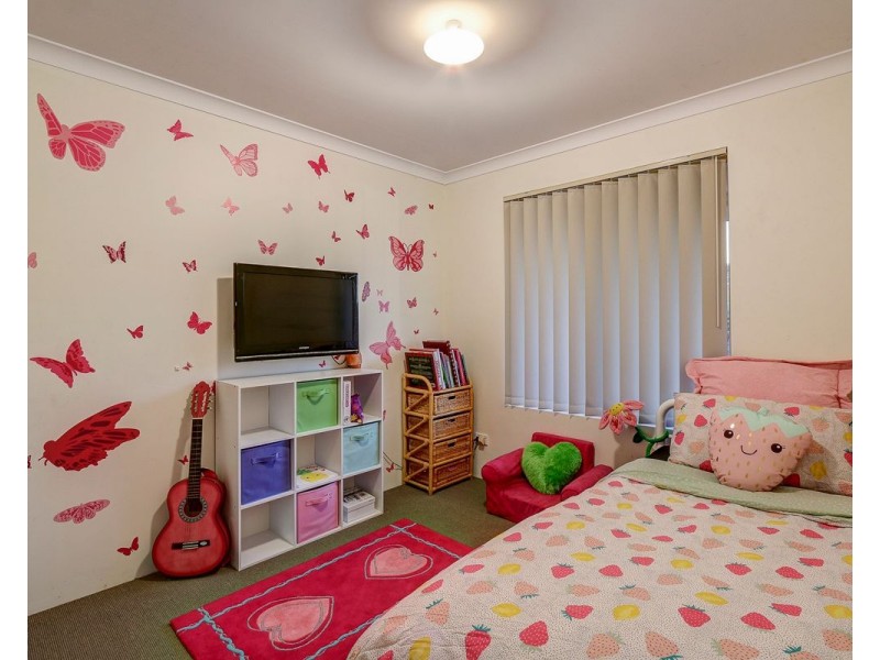 14 Astrolabe Way, Swan View WA 6056