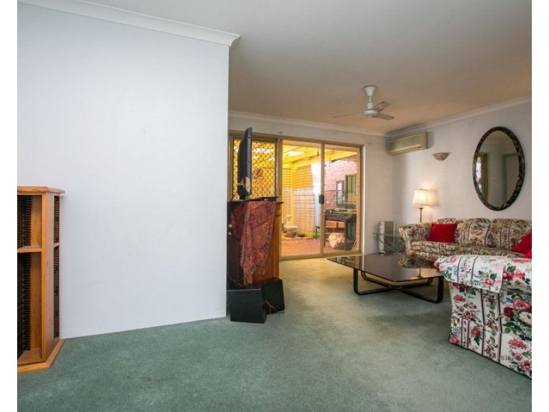 2/42 Byers Road, Woodbridge WA 6056