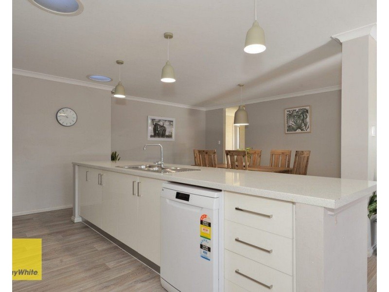 19 Forge Lane, Henley Brook WA 6055