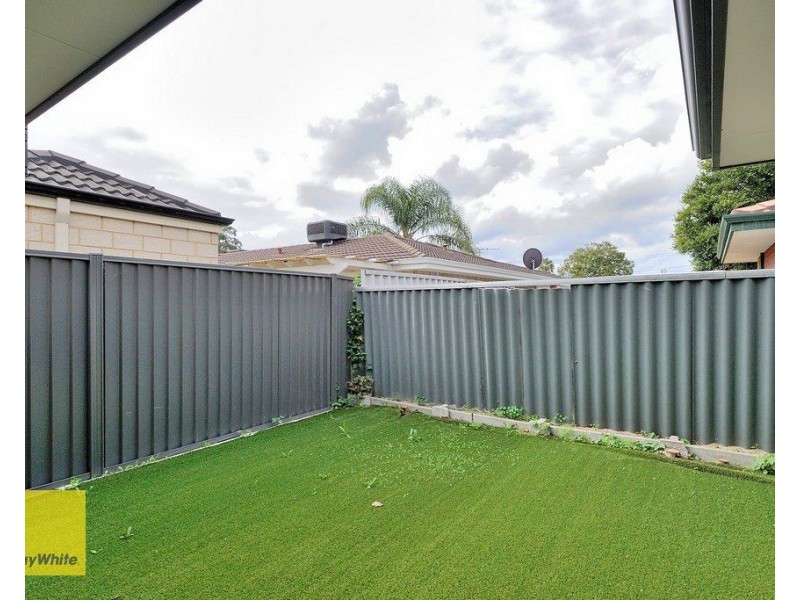 4/8 Cope Street, Midland WA 6056