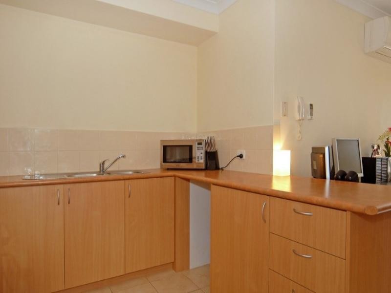 6/15 North Street, Midland WA 6056