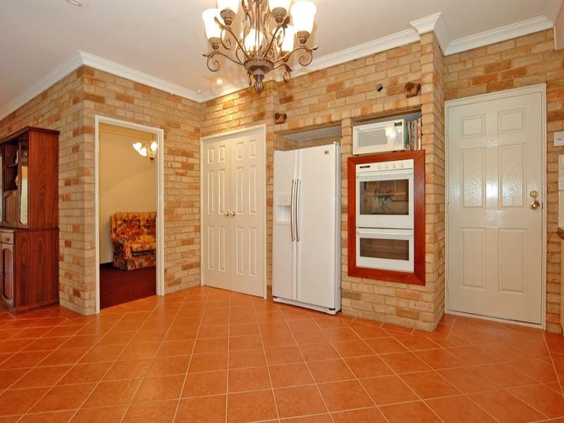 3 Moort Place, Stoneville WA 6081