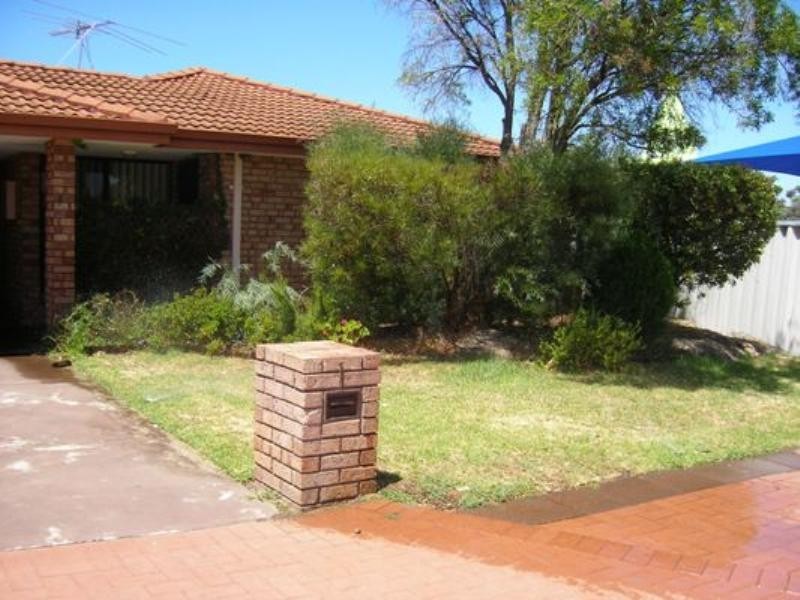 1/65 Amherst Road, Swan View WA 6056