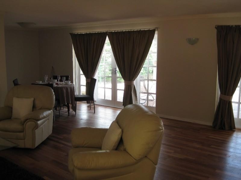 255 Viveash Road, Swan View WA 6056