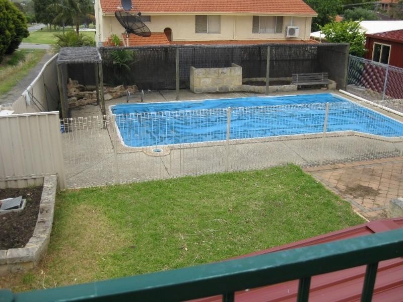 255 Viveash Road, Swan View WA 6056