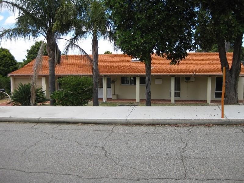 255 Viveash Road, Swan View WA 6056