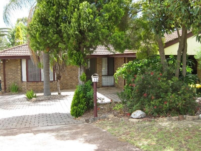 13 Range View Drive, Bellevue WA 6056