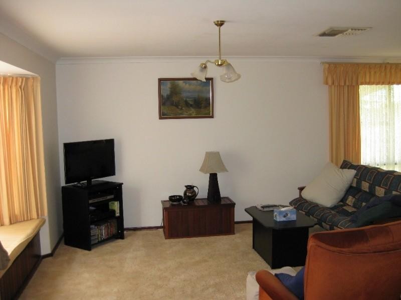 13 Range View Drive, Bellevue WA 6056