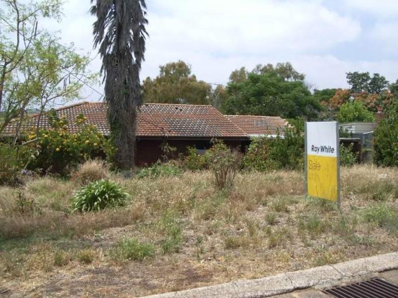 730 Viveash Road, Swan View WA 6056