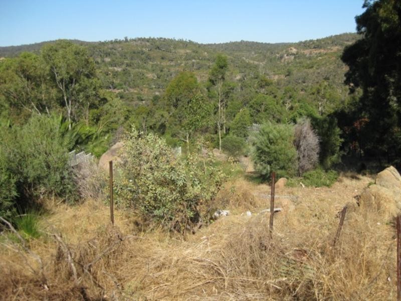 730 Viveash Road, Swan View WA 6056