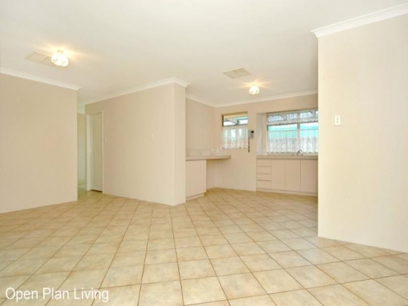 20 Williamson Avenue, Stratton WA 6056