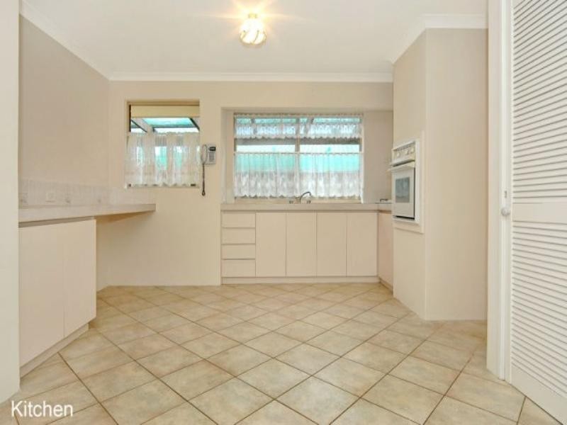 20 Williamson Avenue, Stratton WA 6056