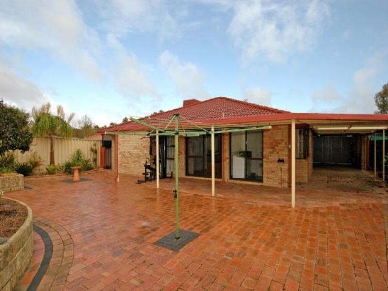 58 Cockman Cross, Stratton WA 6056