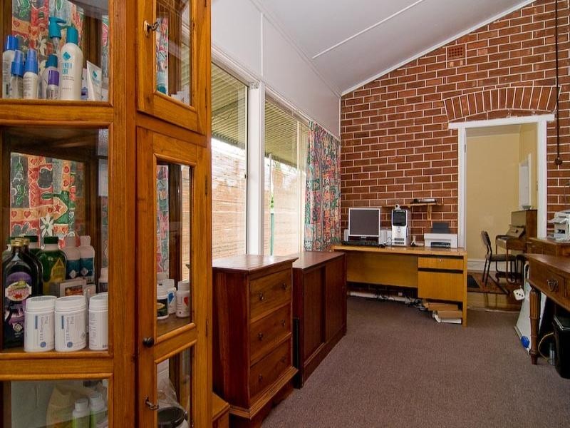 22 North Road, Bassendean WA 6054
