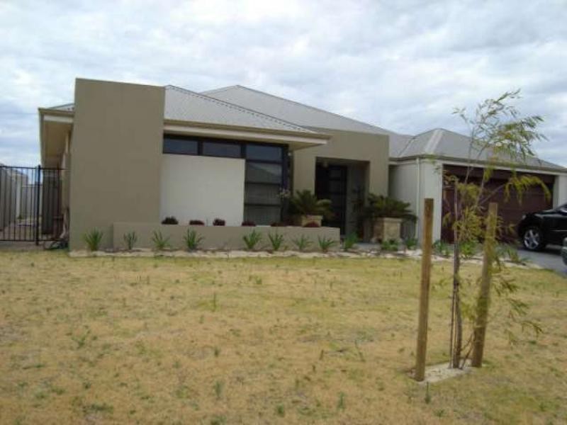 14 Calla Street, Beechboro WA 6063