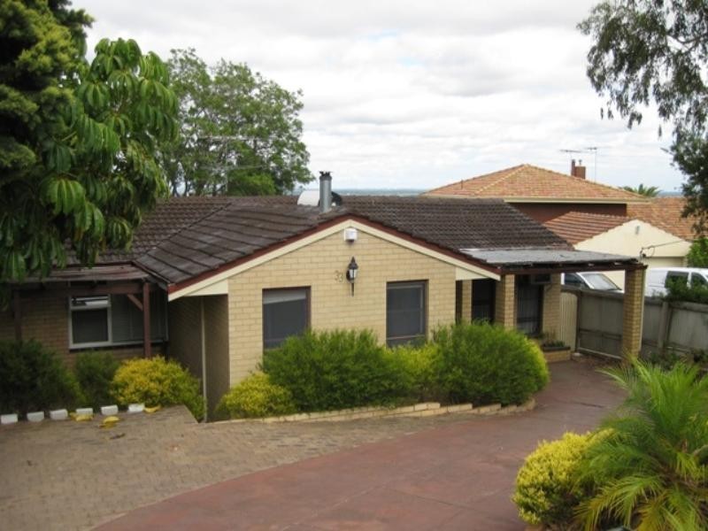33 Weston Drive, Swan View WA 6056