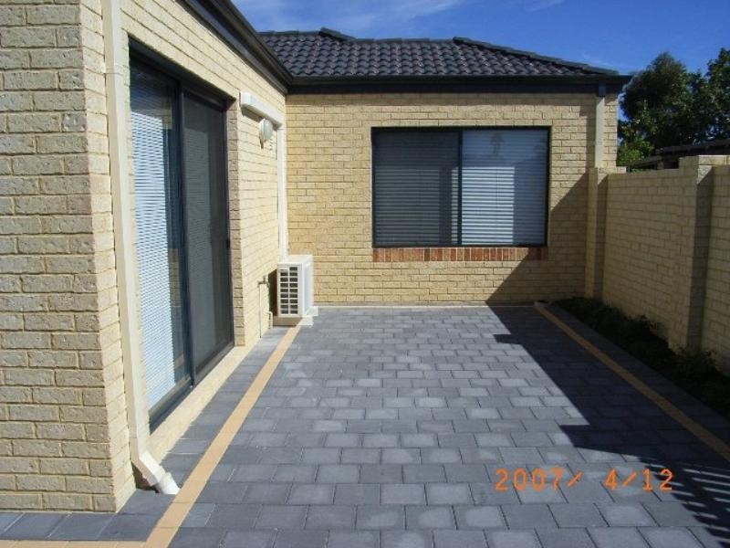 1/45 Wroxton Street, Midland WA 6056