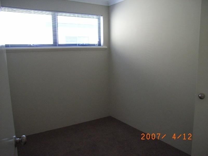 1/45 Wroxton Street, Midland WA 6056