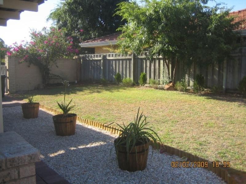 28 Burton Ret, Stratton WA 6056