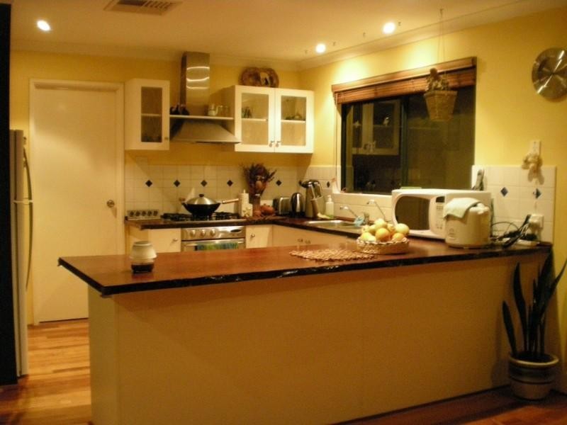 65 Throssell Road, Swan View WA 6056