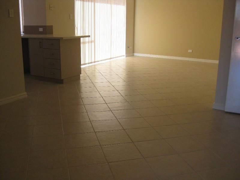 1/6 Dudley Street, Midland WA 6056