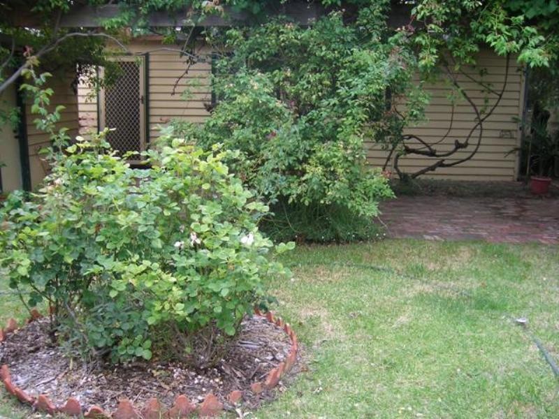 14 Third Avenue, Woodbridge WA 6056