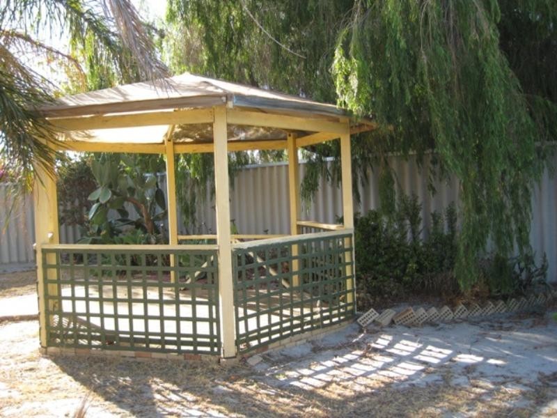 22 Madeira Avenue, Beechboro WA 6063