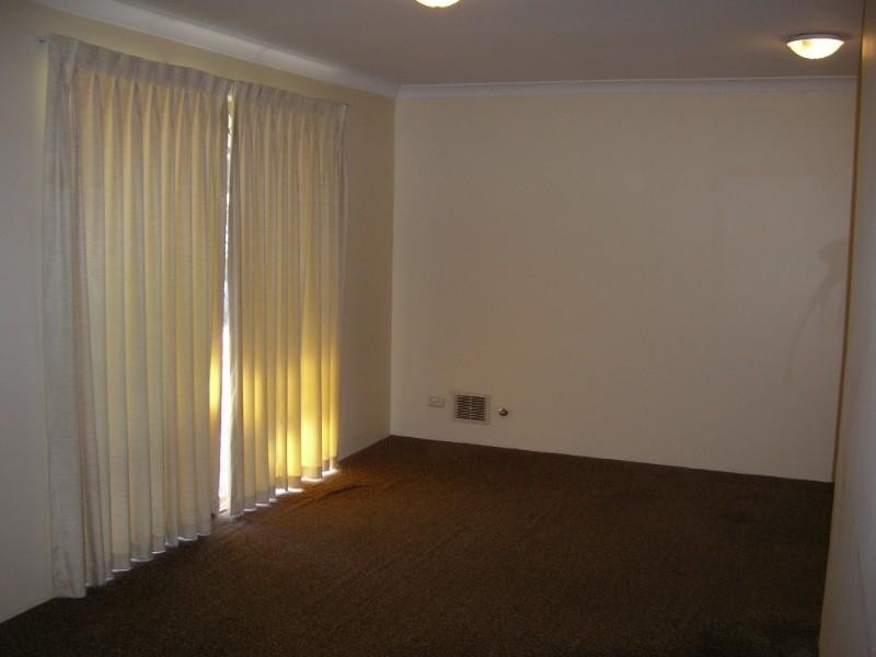 16B Scarp View, Swan View WA 6056