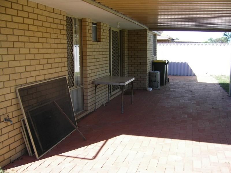 16B Scarp View, Swan View WA 6056