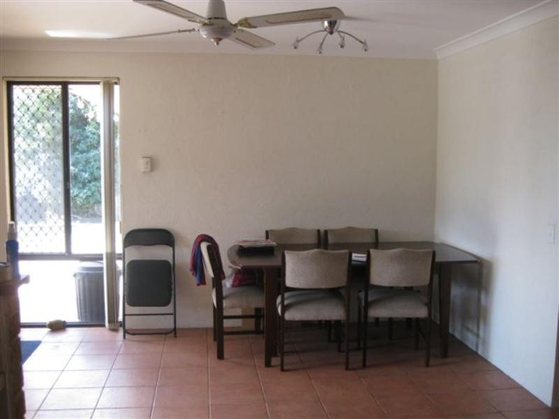 11 Northend Close, Swan View WA 6056