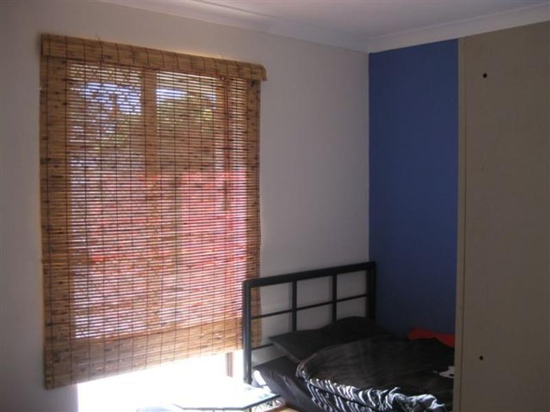 11 Northend Close, Swan View WA 6056