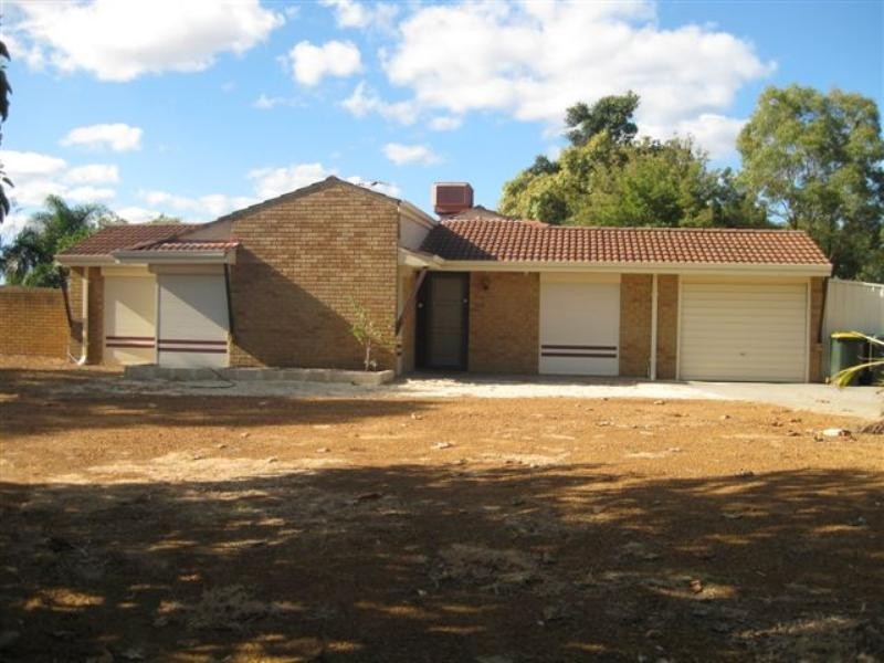 11 Northend Close, Swan View WA 6056