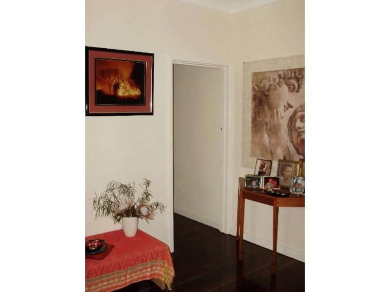 42 Tunnel Road, Swan View WA 6056