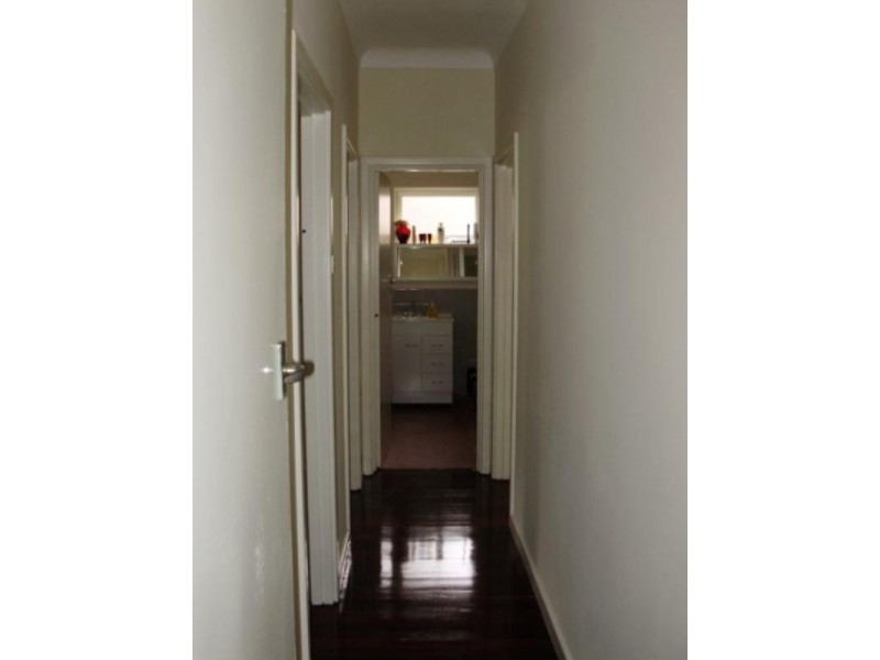 42 Tunnel Road, Swan View WA 6056