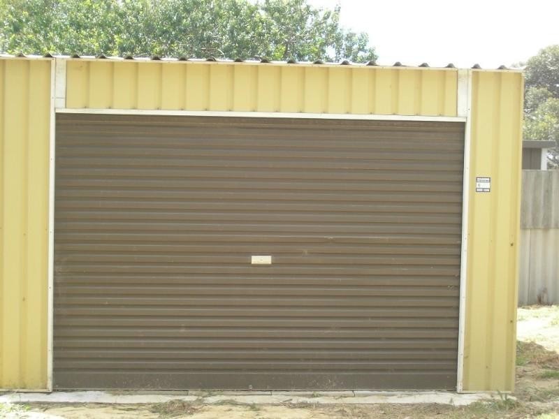 77 Beaconsfield Avenue, Midvale WA 6056