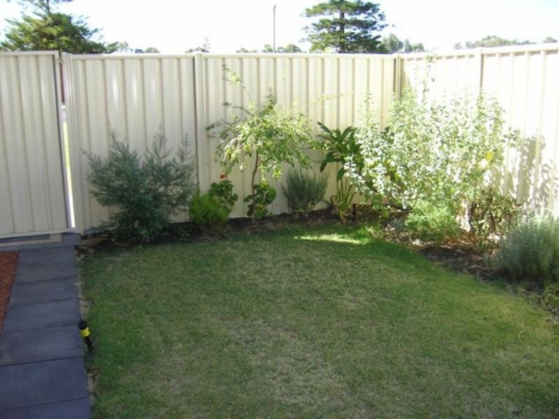 1/11 Muriel Street, Middle Swan WA 6056