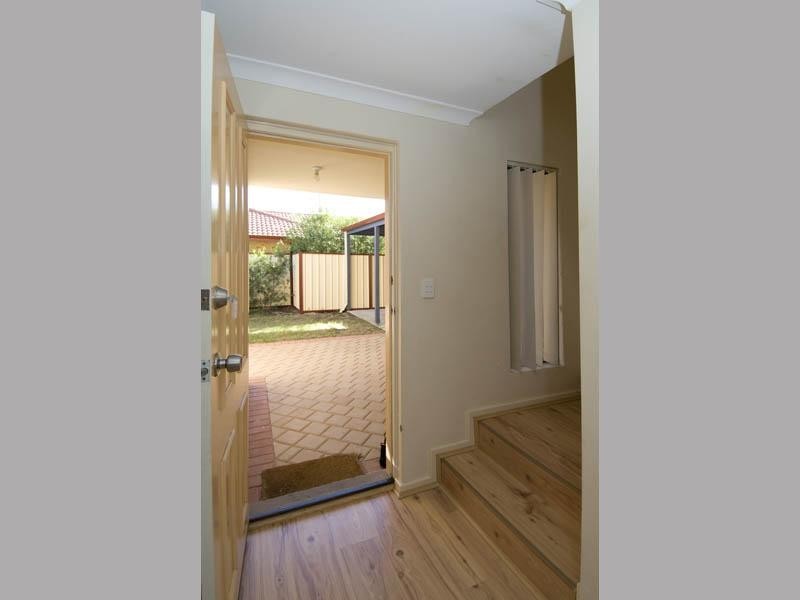 38/11 Elvire Street, Viveash WA 6056