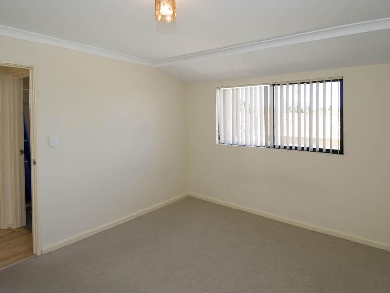 38/11 Elvire Street, Viveash WA 6056