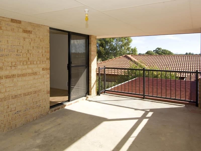 38/11 Elvire Street, Viveash WA 6056