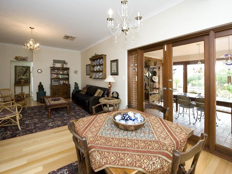 30 Degrey Retreat, Jane Brook WA 6056