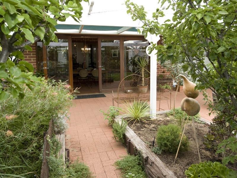 30 Degrey Retreat, Jane Brook WA 6056